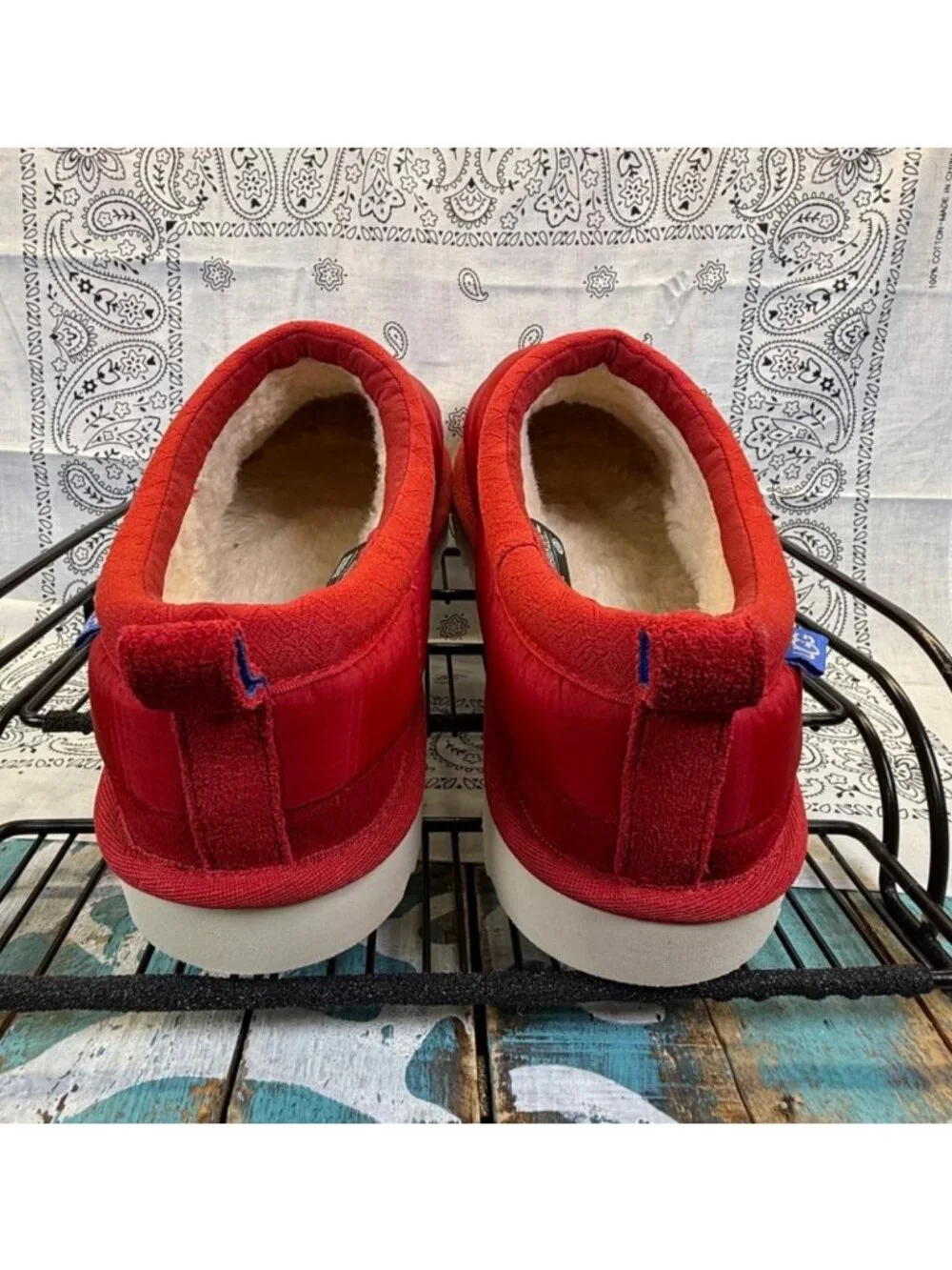 UGG Tasman LTA Red Nylon/Shearling 3M Thinsulate Slip On Slippers Mens 9 Worn 1X